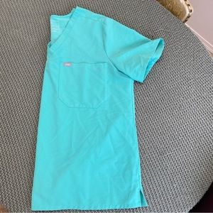 FIGS SURGICAL GREEN SCRUB SET